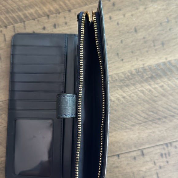 Coach Wallet - Picture 5 of 6